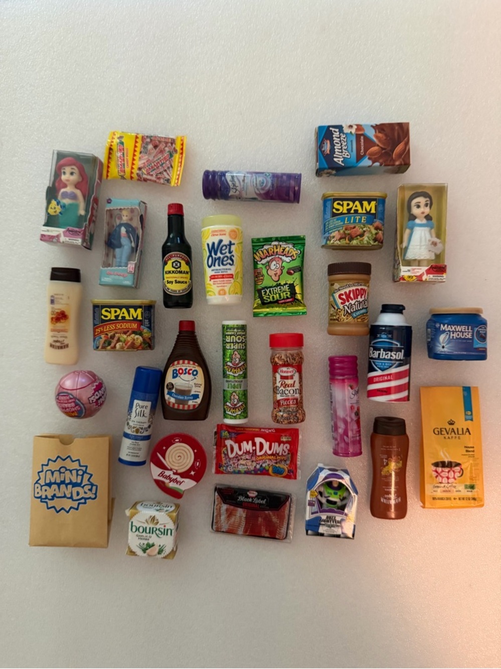 Mini brands